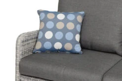 SIENA GARDEN Soria 2-Sitzer Loungesofa, Ice Grey, Alu / Gardino®-Geflecht, 149x87x88 Cm 25 SIENA GARDEN Soria 2-Sitzer Loungesofa, Ice Grey, Alu / Gardino®-Geflecht, 149x87x88 Cm -Stilvoller Gartenbedarfsladen 12 20185.jpg