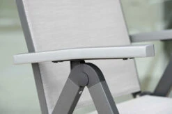 STERN New Top Klappsessel, Anthrazit/silber, Aluminium/Textil, 75x60x113 Cm, Rückenlehne Verstellbar, Klappbar 11 STERN New Top Klappsessel, Anthrazit/silber, Aluminium/Textil, 75x60x113 Cm, Rückenlehne Verstellbar, Klappbar -Stilvoller Gartenbedarfsladen 3 15871.jpg