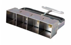 Erdballenpresse Mini 4 Soil Blocker Mit Kleinen Dübeleinsätzen | Erdtopfpressen Von Ladbrooke Soil Blockers 11 Erdballenpresse Mini 4 Soil Blocker Mit Kleinen Dübeleinsätzen | Erdtopfpressen Von Ladbrooke Soil Blockers -Stilvoller Gartenbedarfsladen 551991 Erdballenpresse Mini 4 Soil Blocker LADMIN4 lsb 2