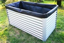 OUTFLEXX Pflanzvlies, Schwarz, Vlies 200g/m², 180x90x100cm, Für Hochbeet Mit 180cm -Stilvoller Gartenbedarfsladen 6 18168.jpg