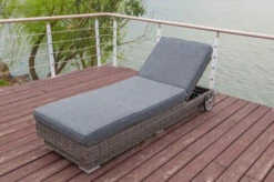 OUTFLEXX Rollliege, Grau, Polyrattan, 200x70x27,5cm, Rückenlehne 5-fach Verstellbar -Stilvoller Gartenbedarfsladen 7 18367.jpg